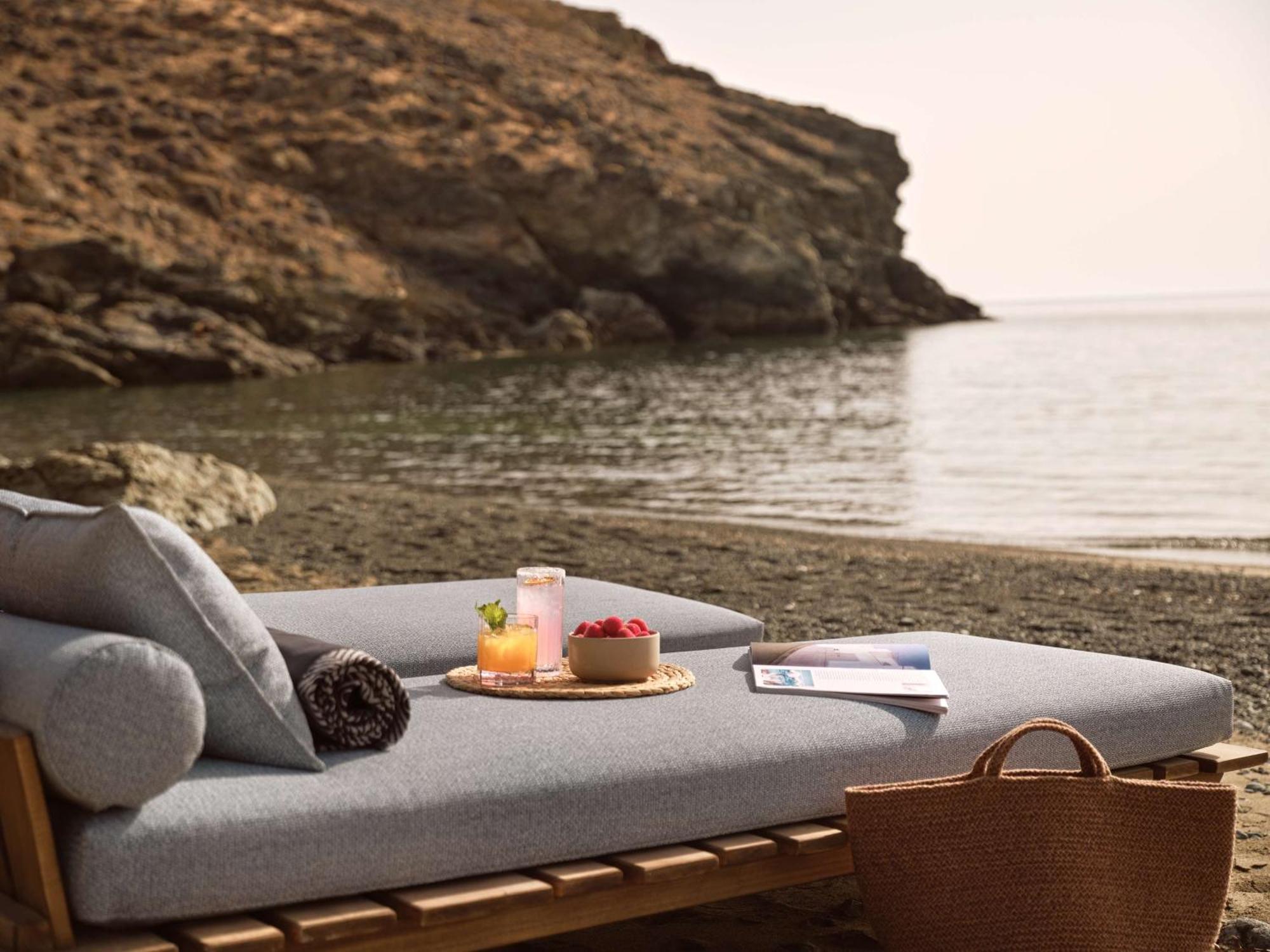 Semeli Coast Mykonos Curio Collection By Hilton Hotel Merchia Beach Exterior foto